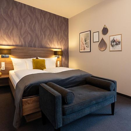 V Boutique Hotel Бьоблинген Екстериор снимка