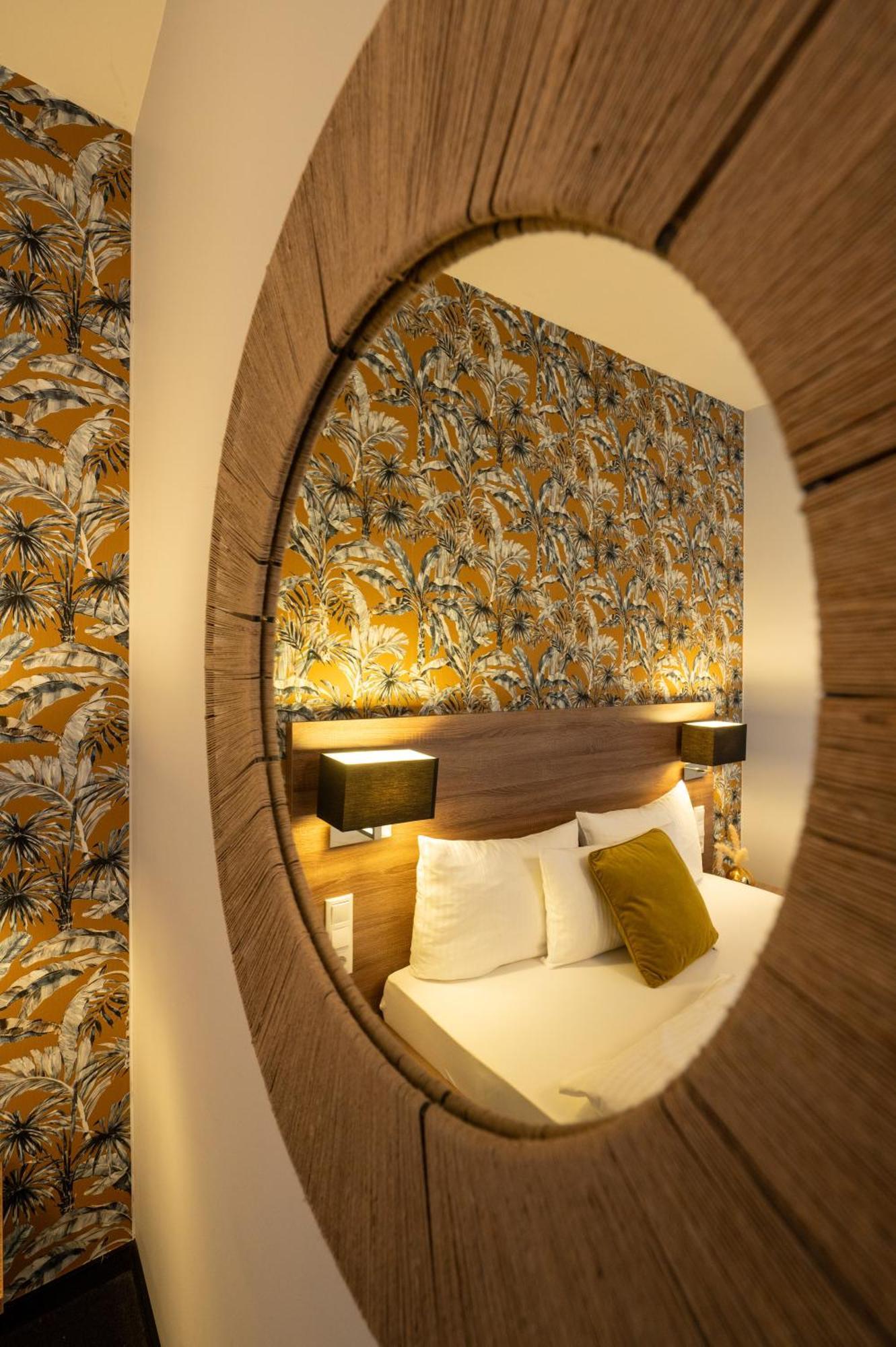 V Boutique Hotel Бьоблинген Екстериор снимка