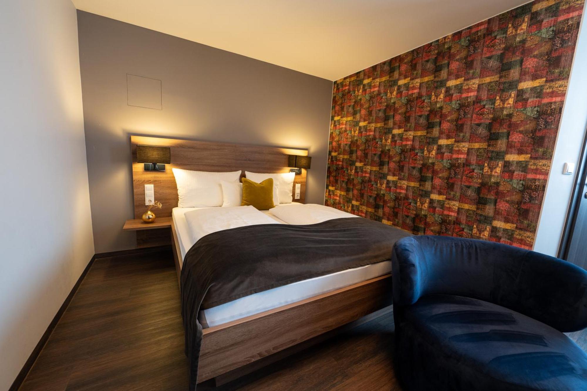 V Boutique Hotel Бьоблинген Екстериор снимка