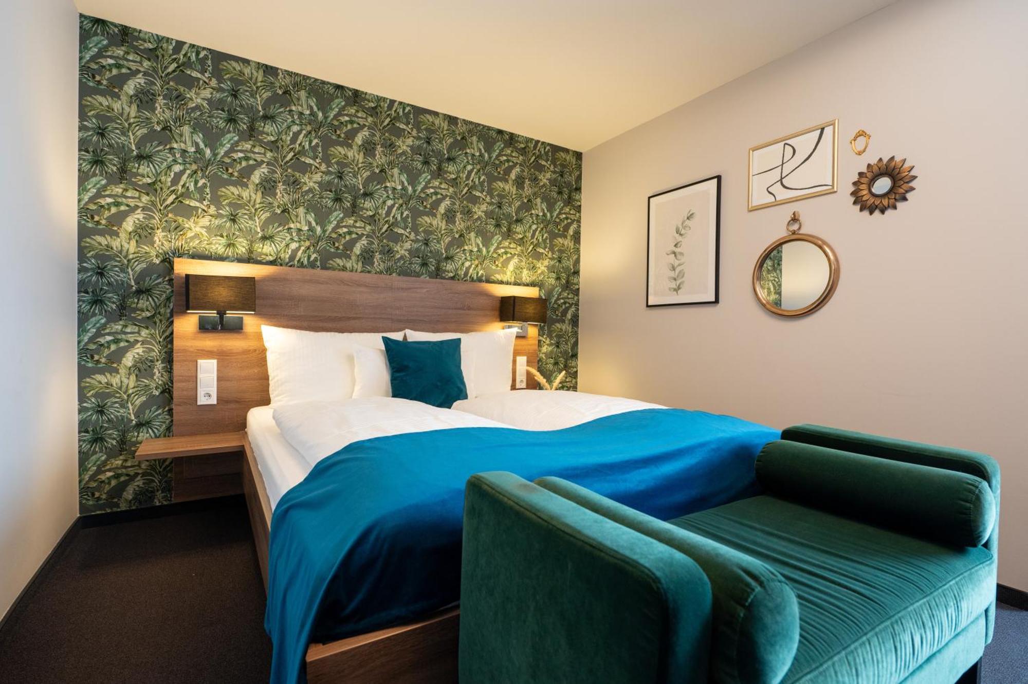 V Boutique Hotel Бьоблинген Екстериор снимка