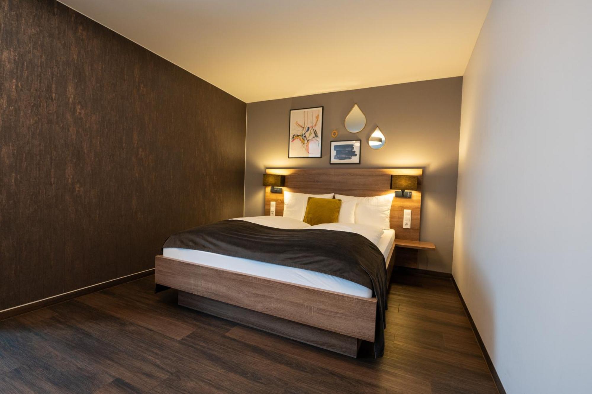V Boutique Hotel Бьоблинген Екстериор снимка